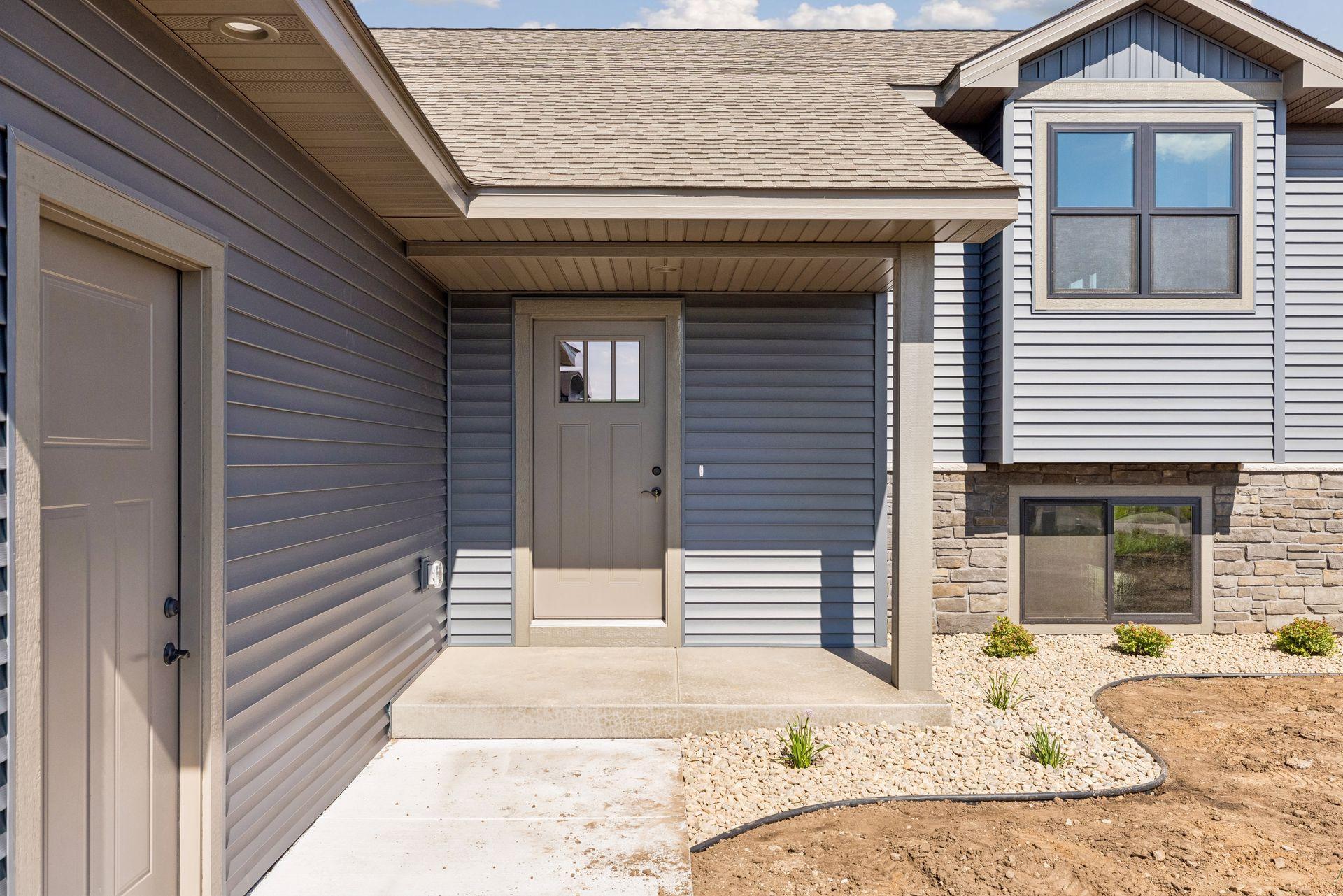 453 Coyote Way
