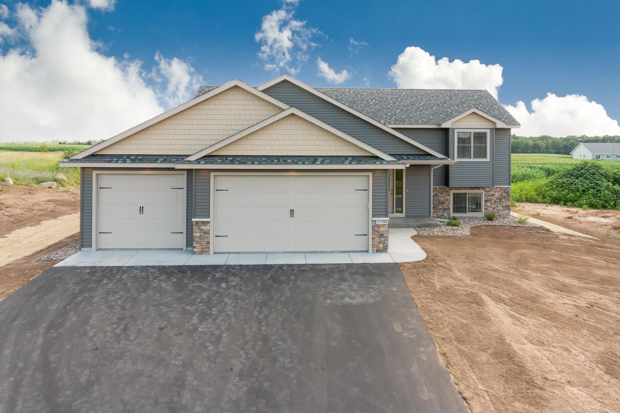 453 Coyote Way