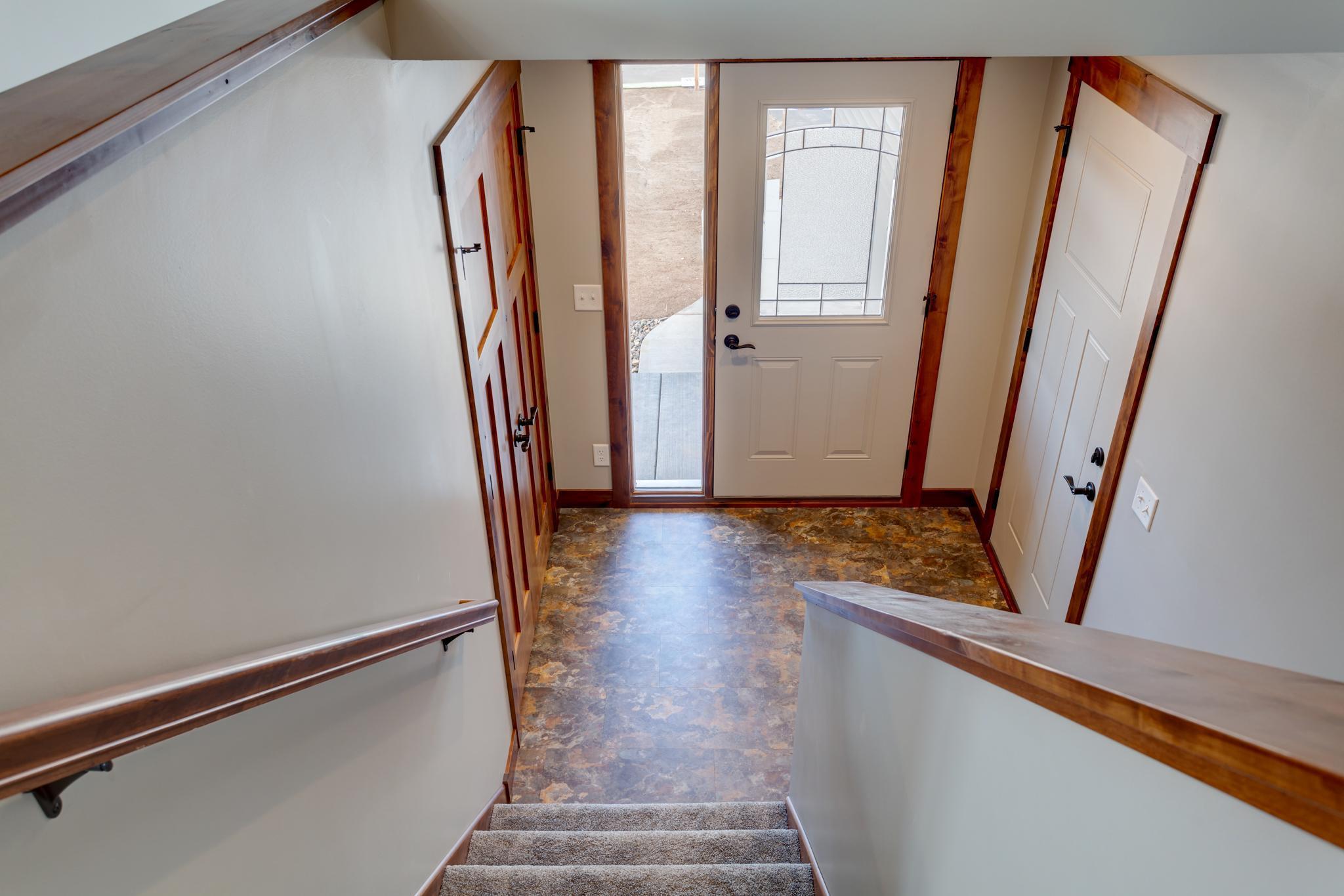 453 Coyote Way