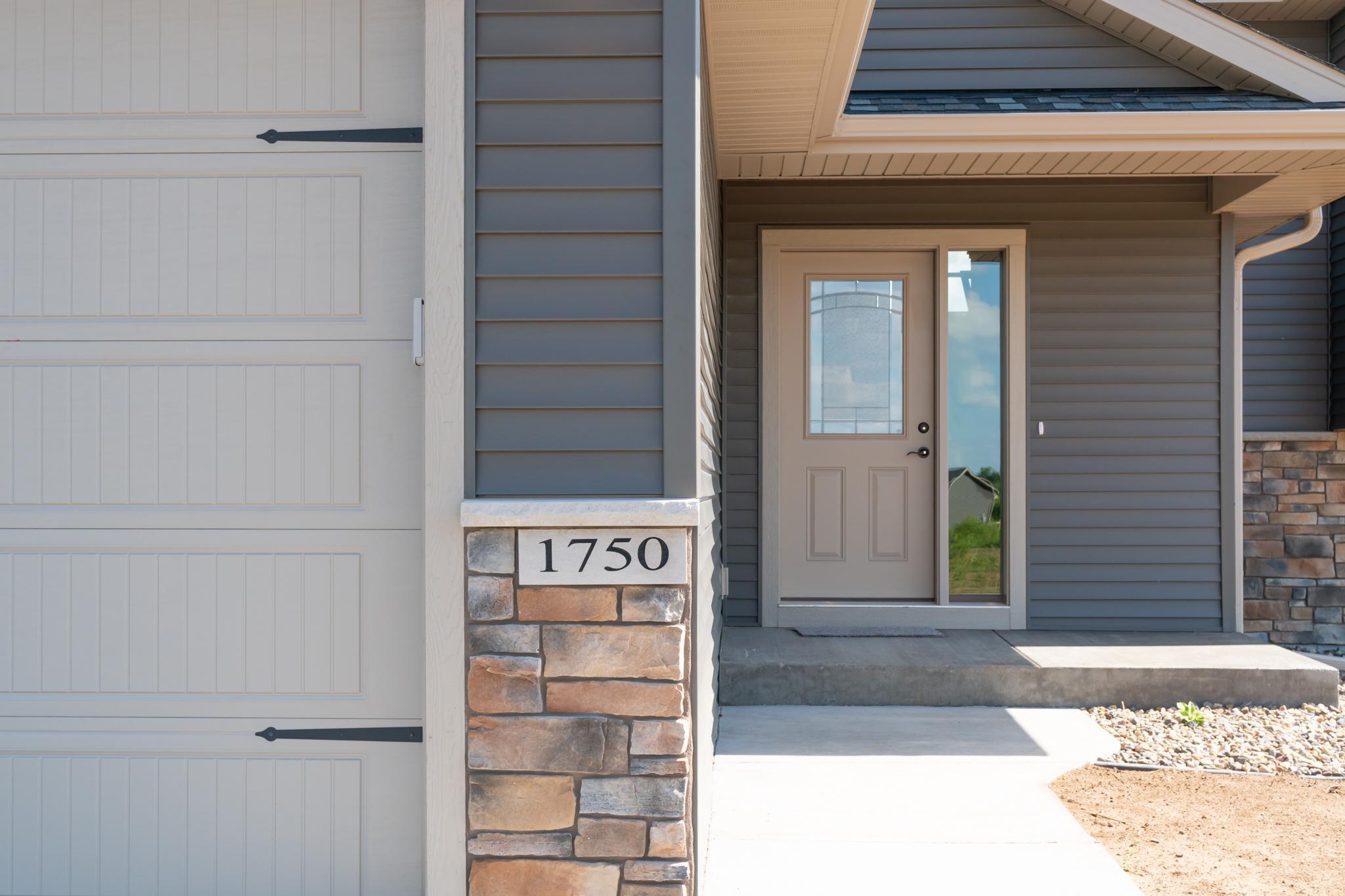 453 Coyote Way