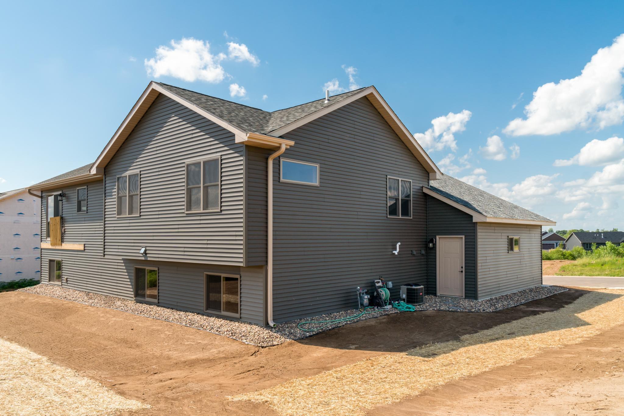 453 Coyote Way
