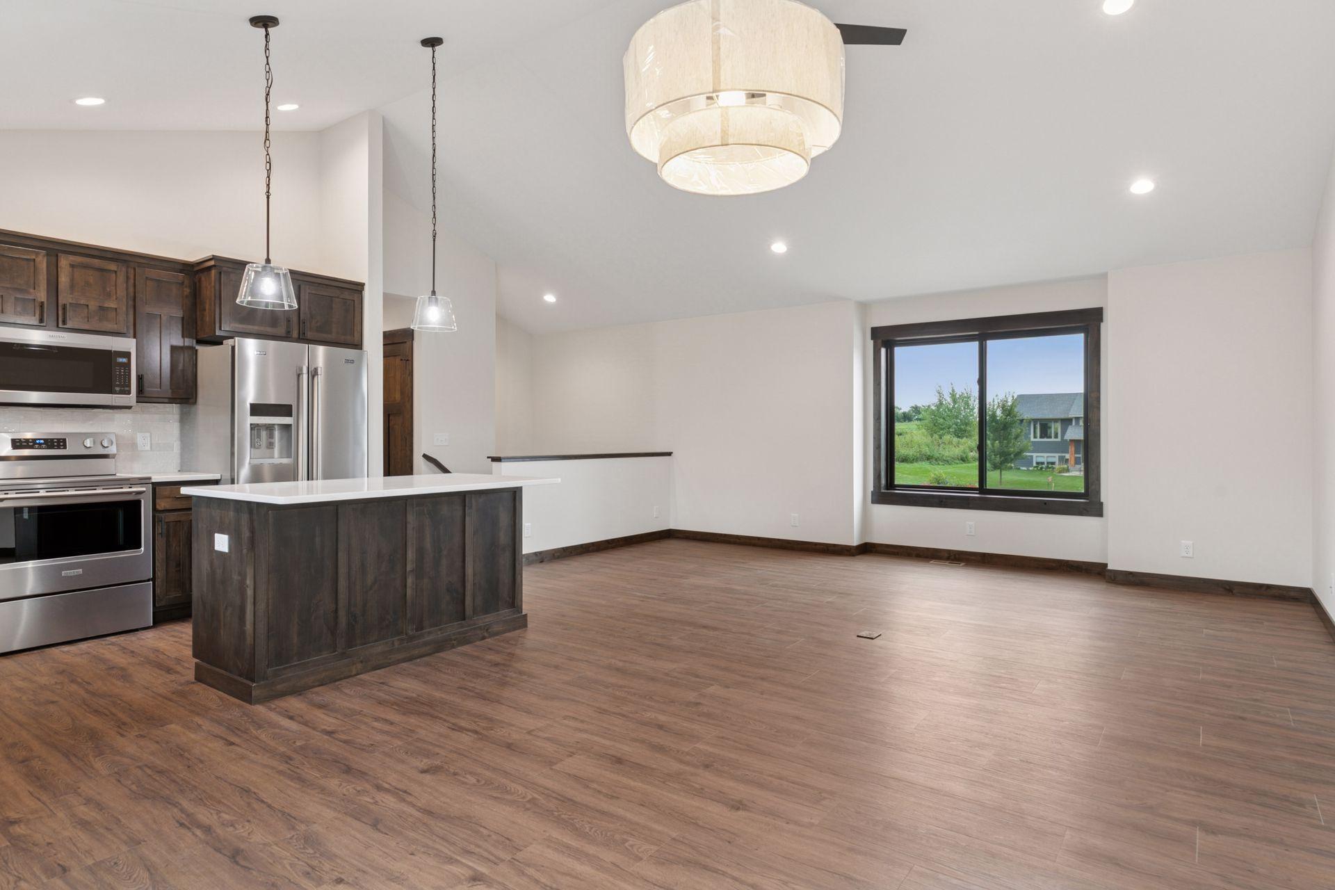 471 Coyote Way