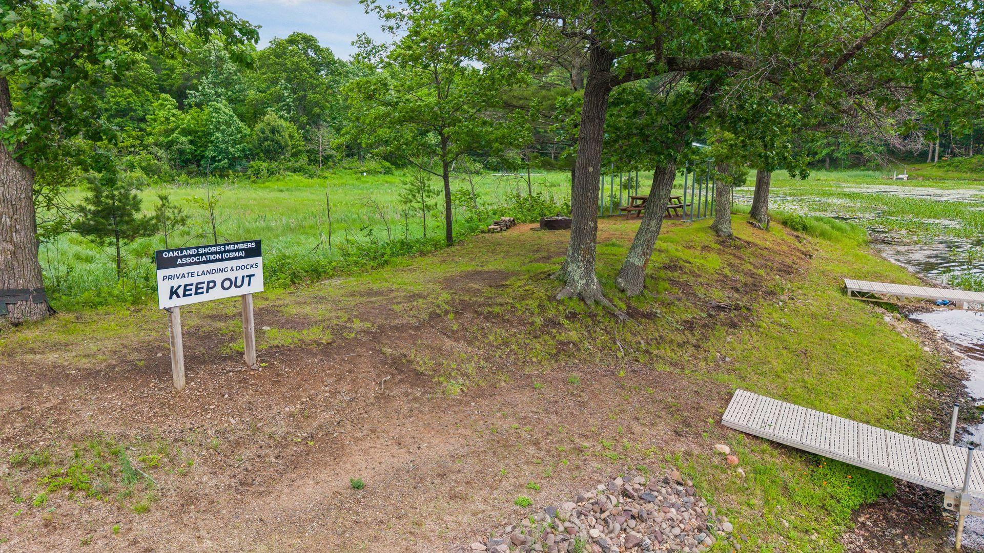 7125 Rainbow Lane
