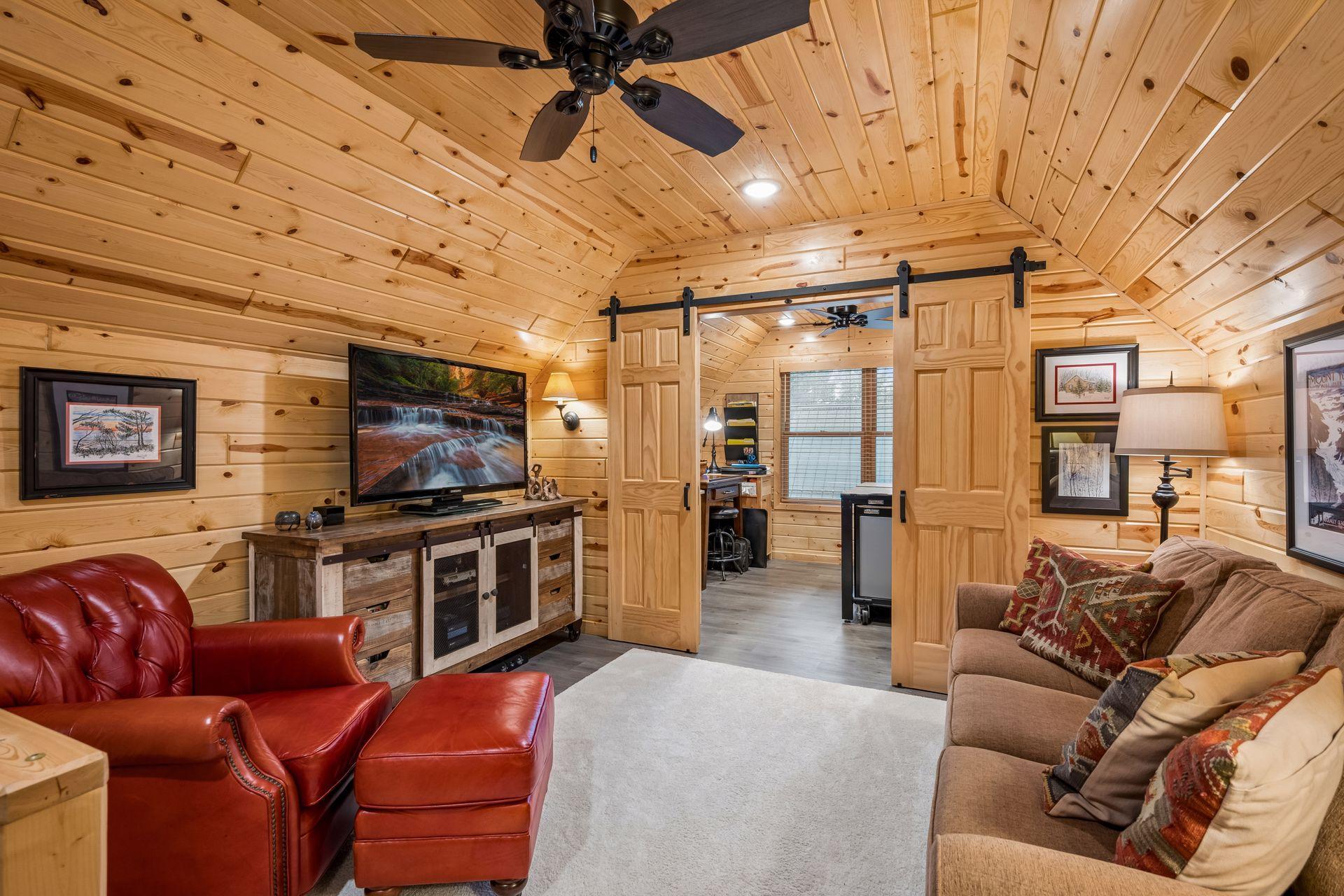 7125 Rainbow Lane