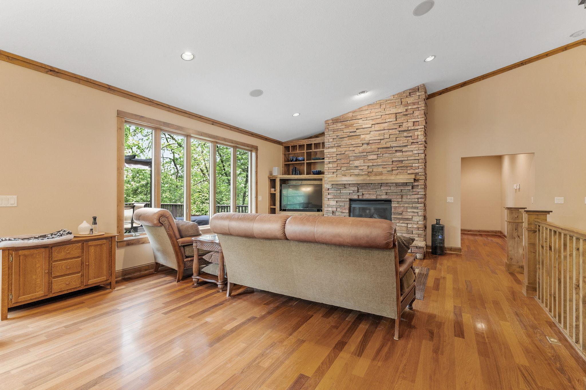 499 8th Street