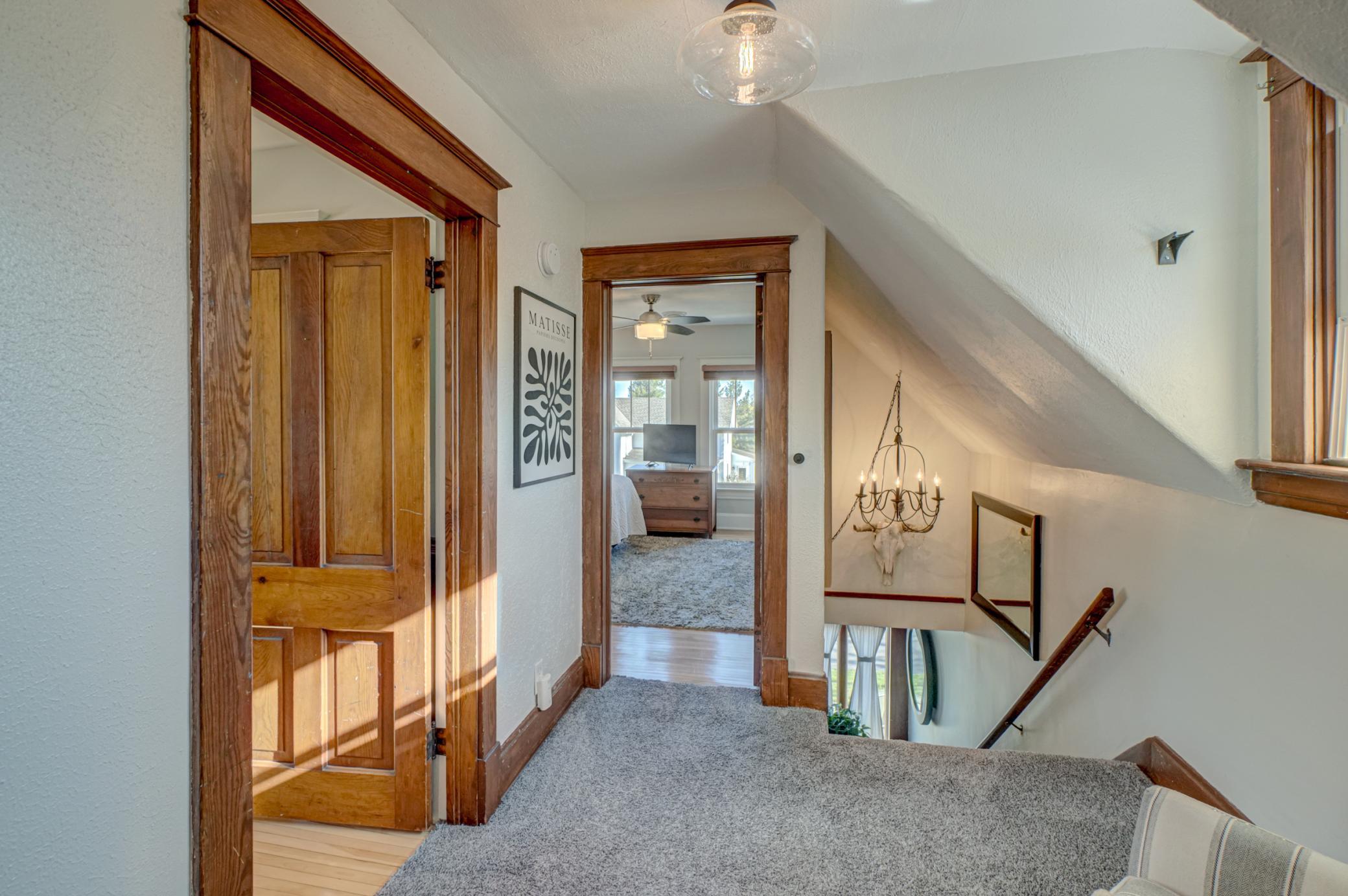 512 Locust Street
