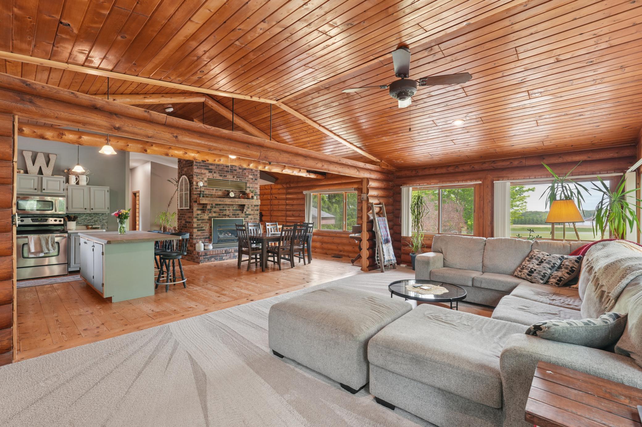 1295 Evergreen Drive