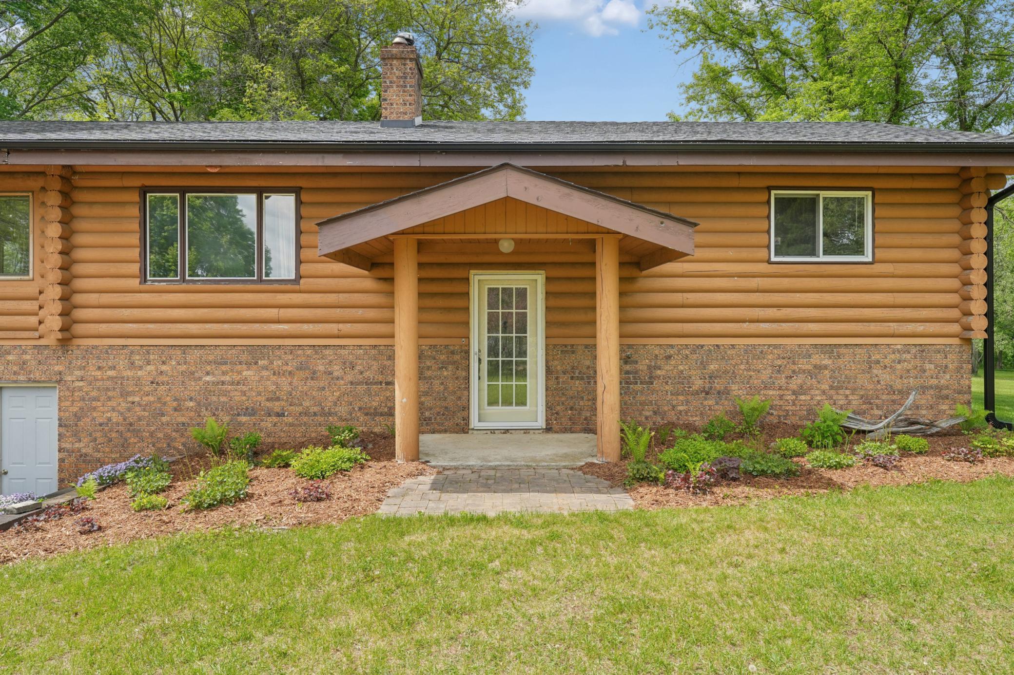 1295 Evergreen Drive
