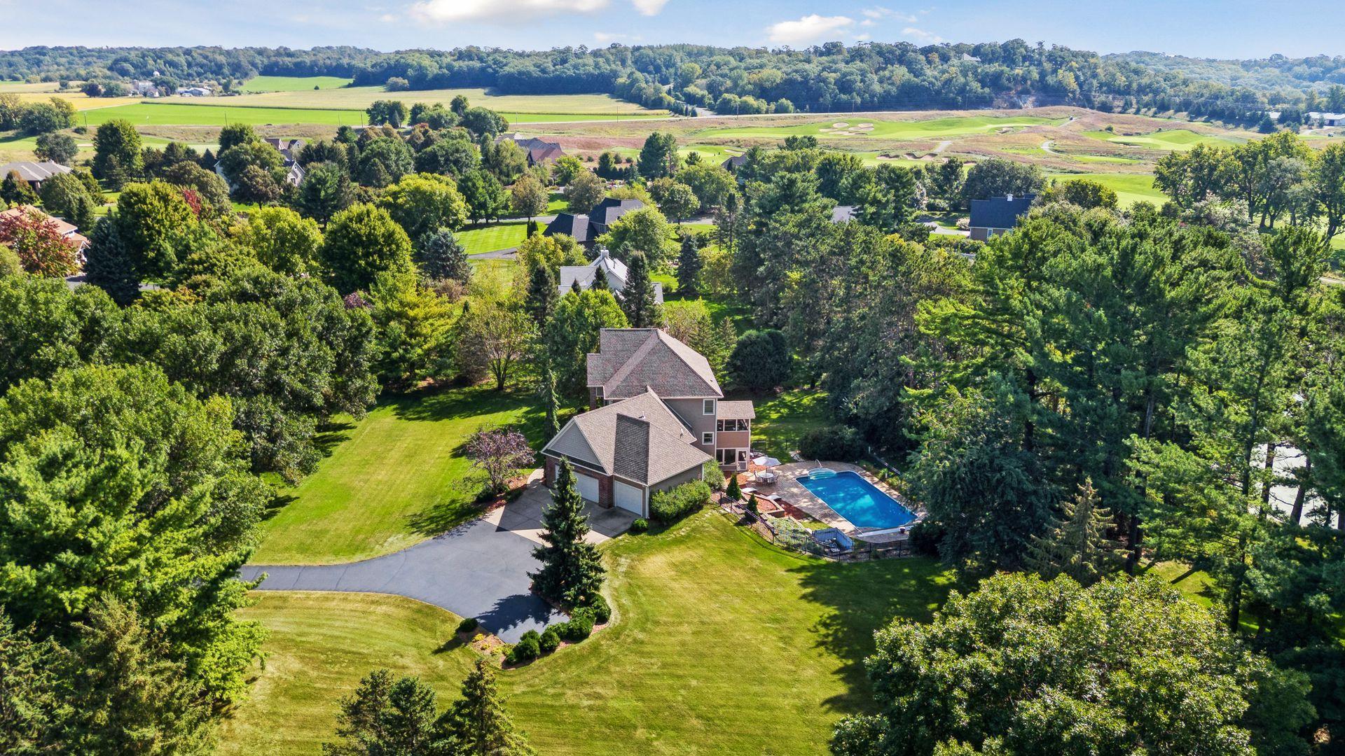 323 Saint Annes Parkway