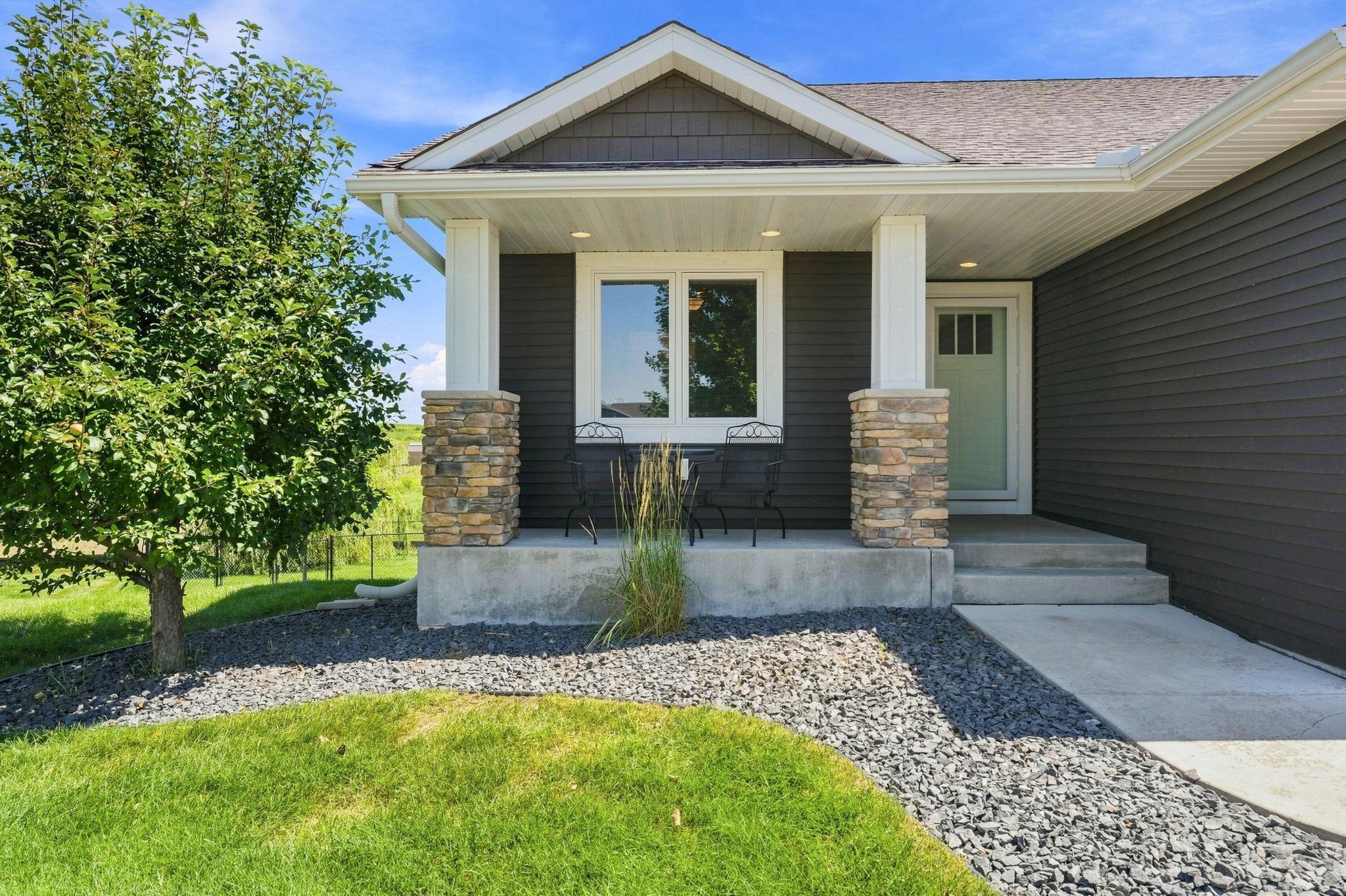 1743 Ducktail Court