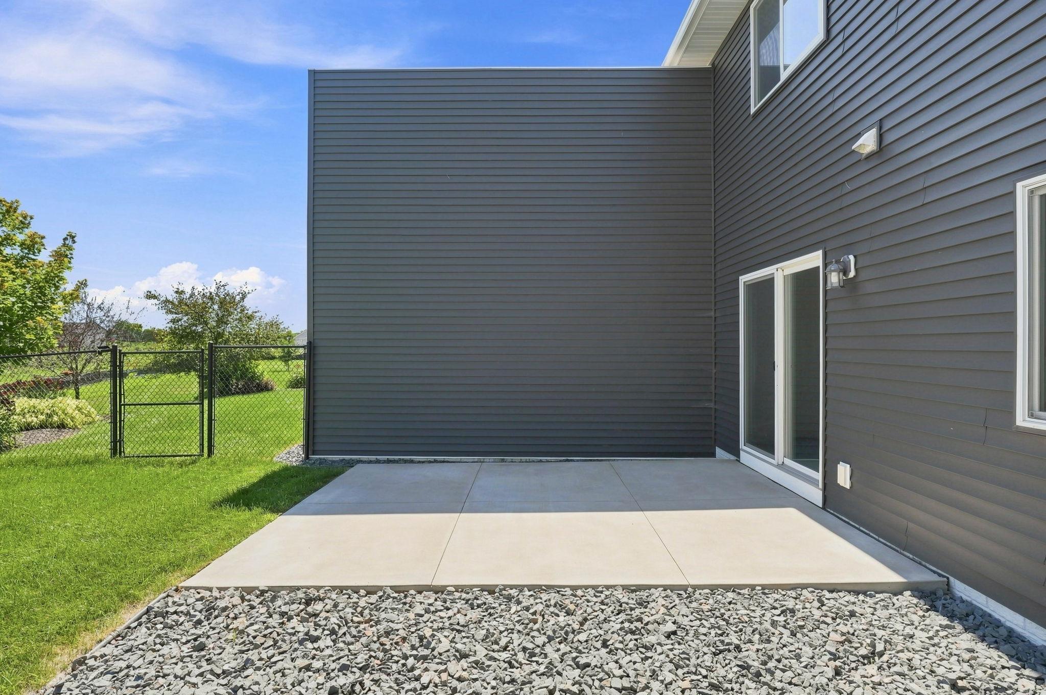 1743 Ducktail Court