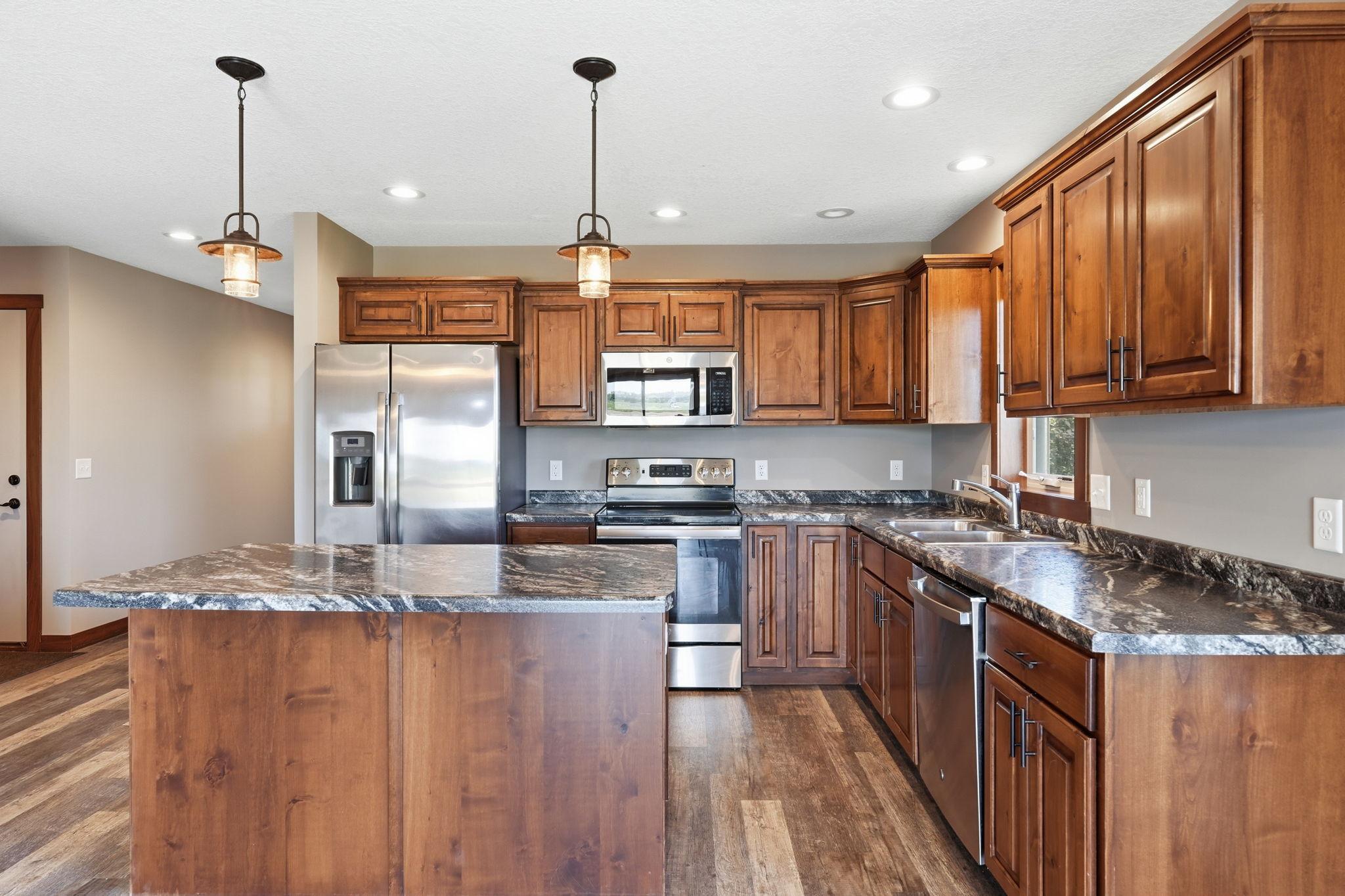 1743 Ducktail Court