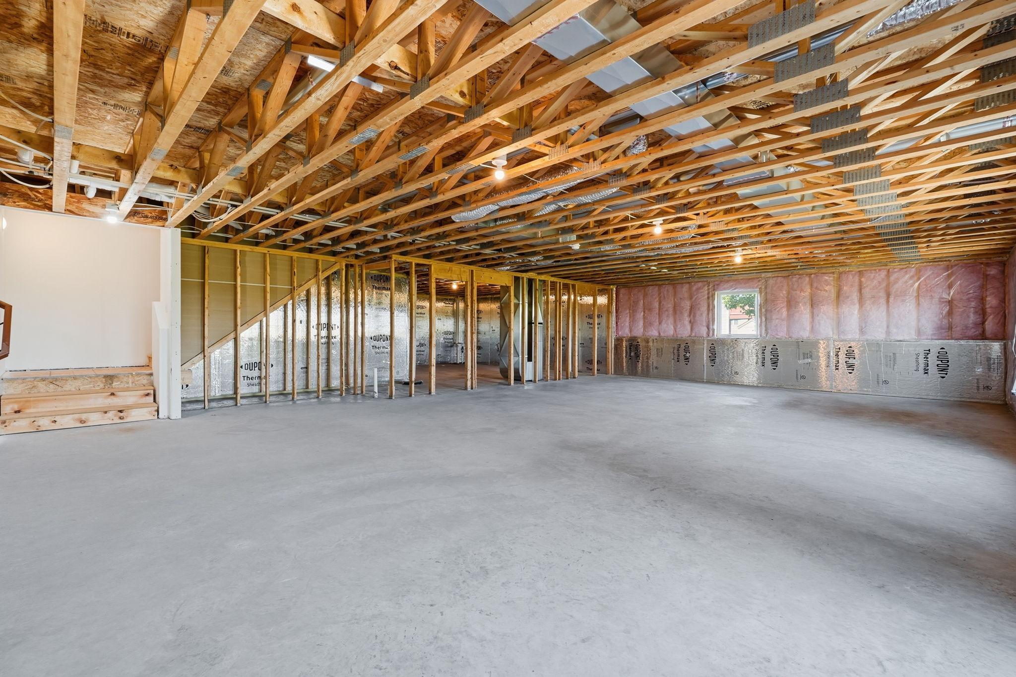 1743 Ducktail Court