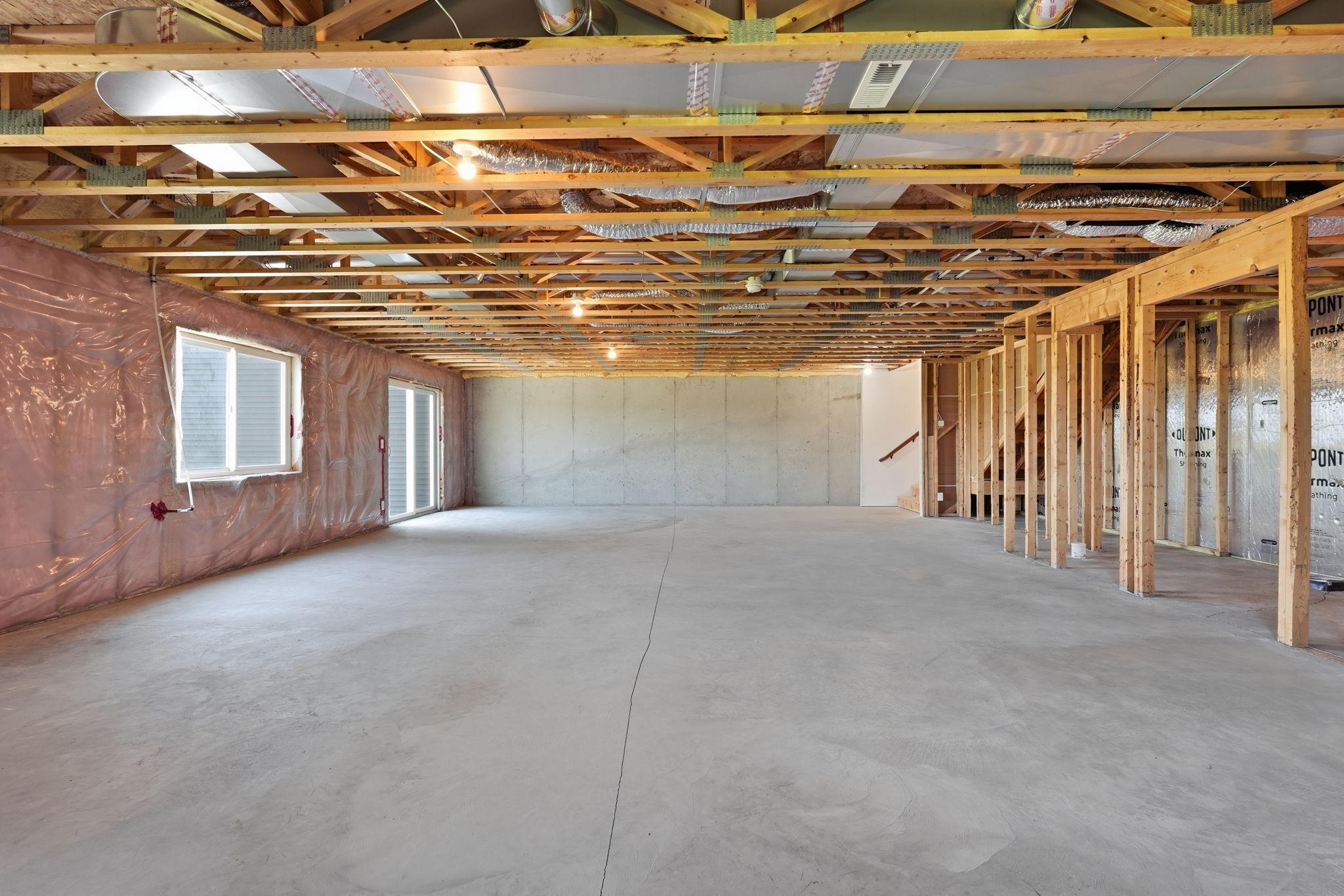 1743 Ducktail Court