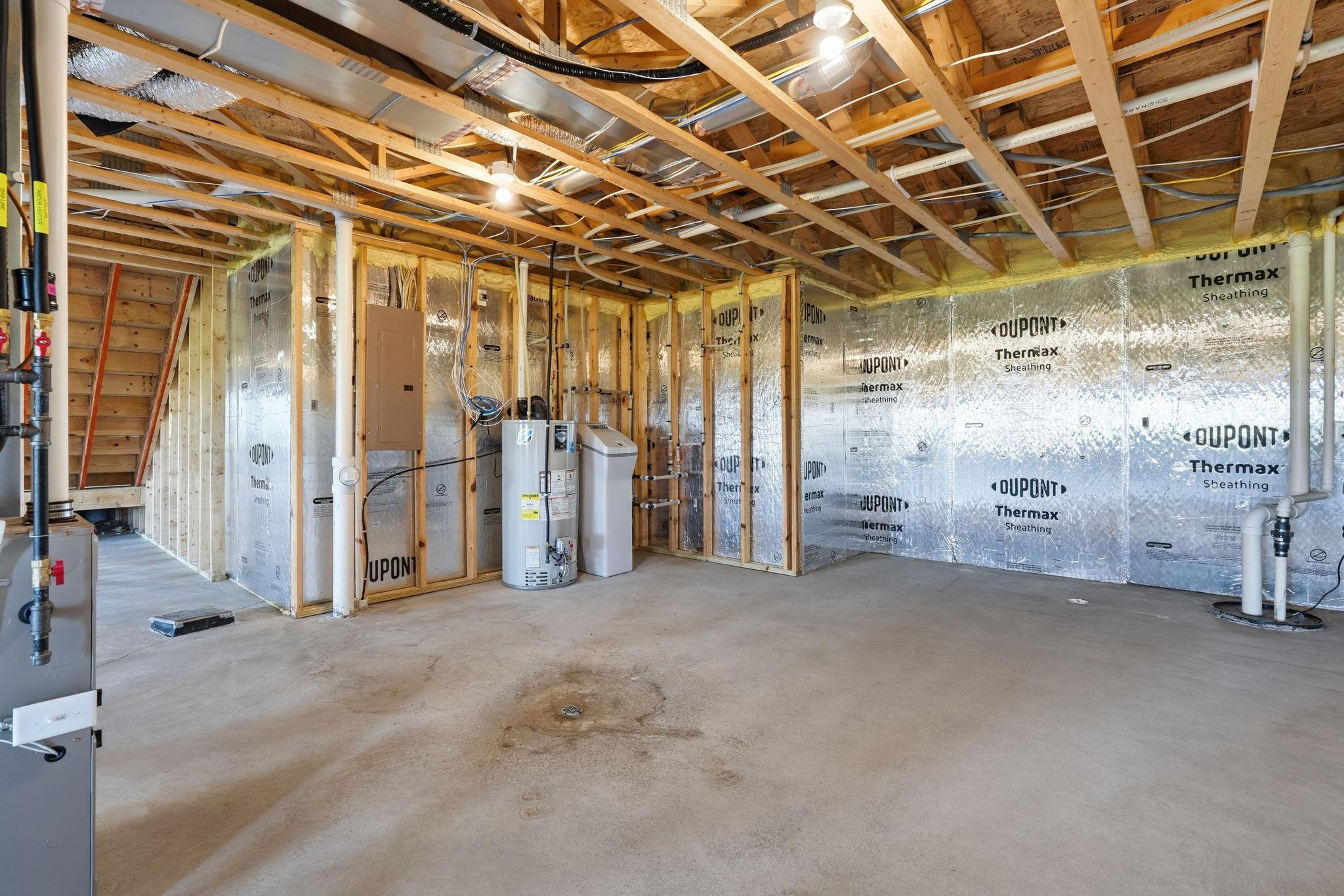 1743 Ducktail Court