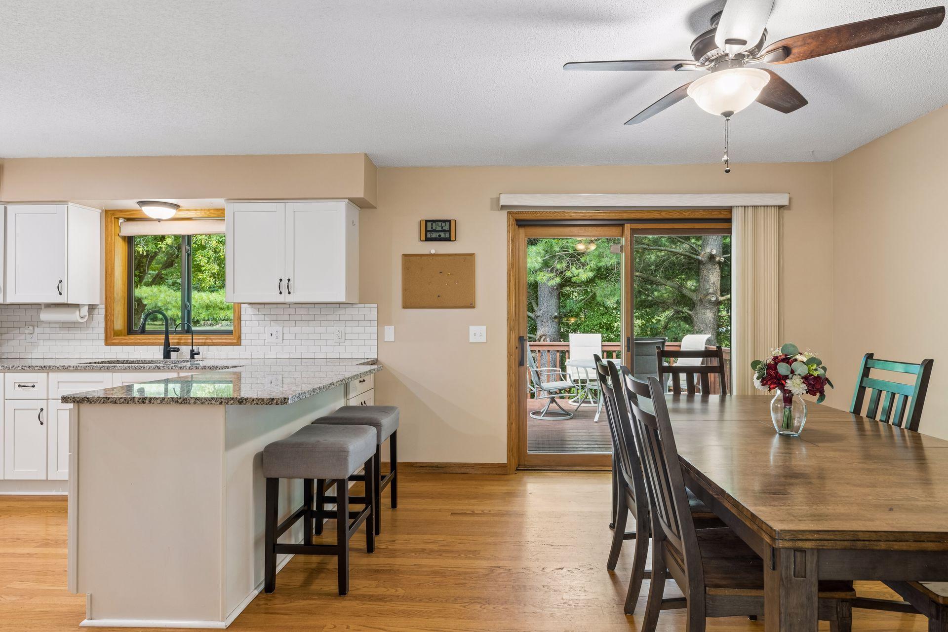1076 Cottonwood Drive