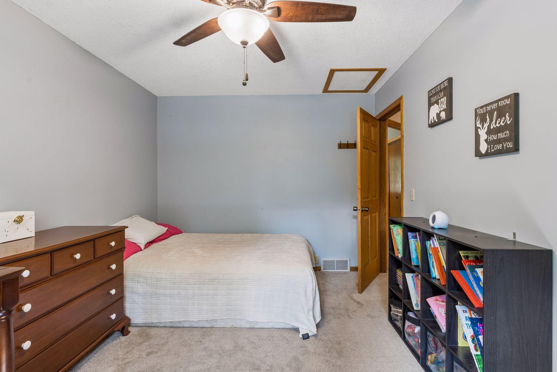 1076 Cottonwood Drive