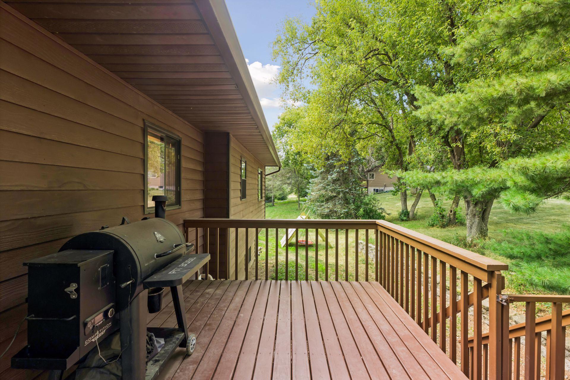 1076 Cottonwood Drive