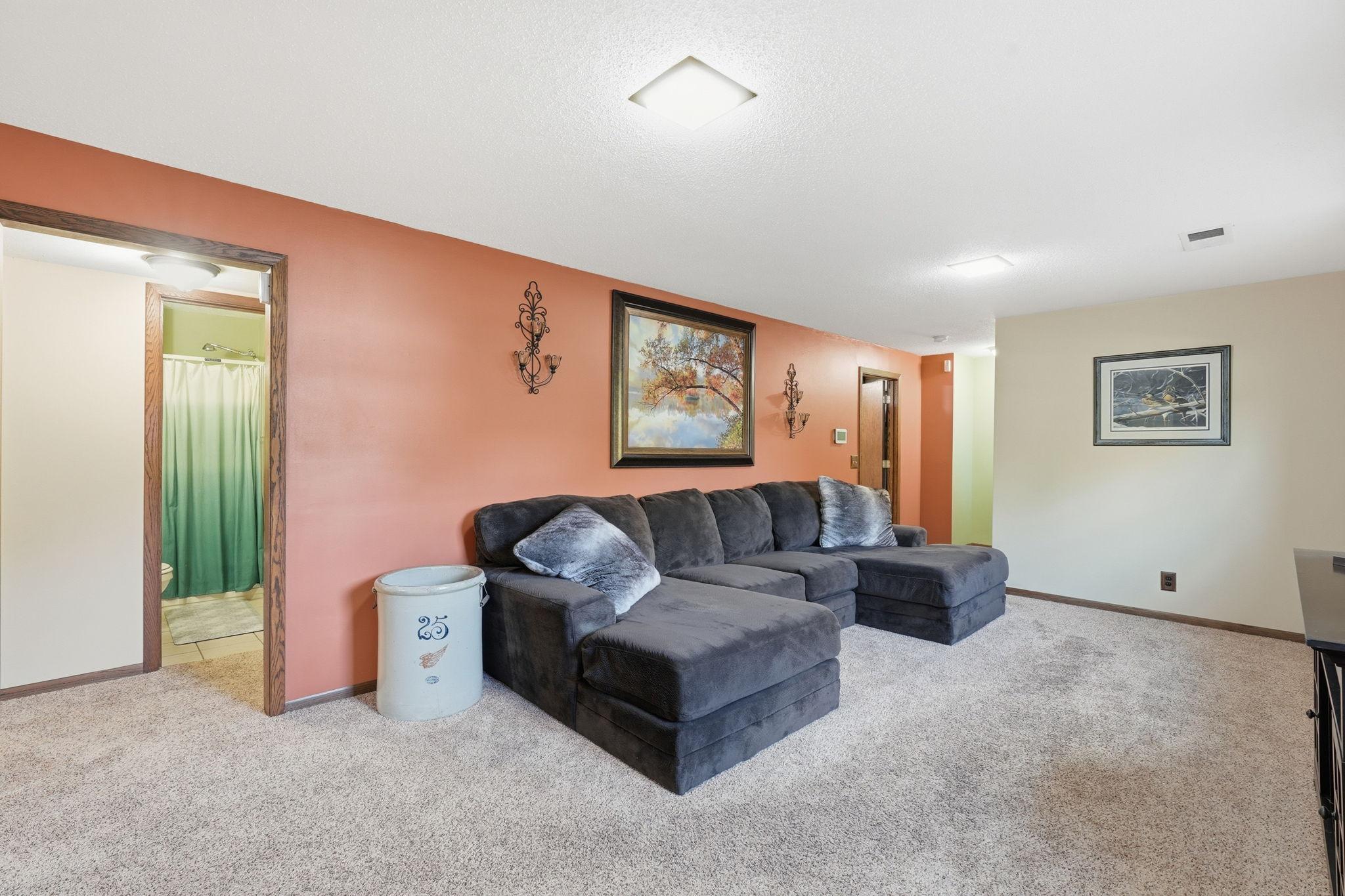 16701 Upper 4th Street N