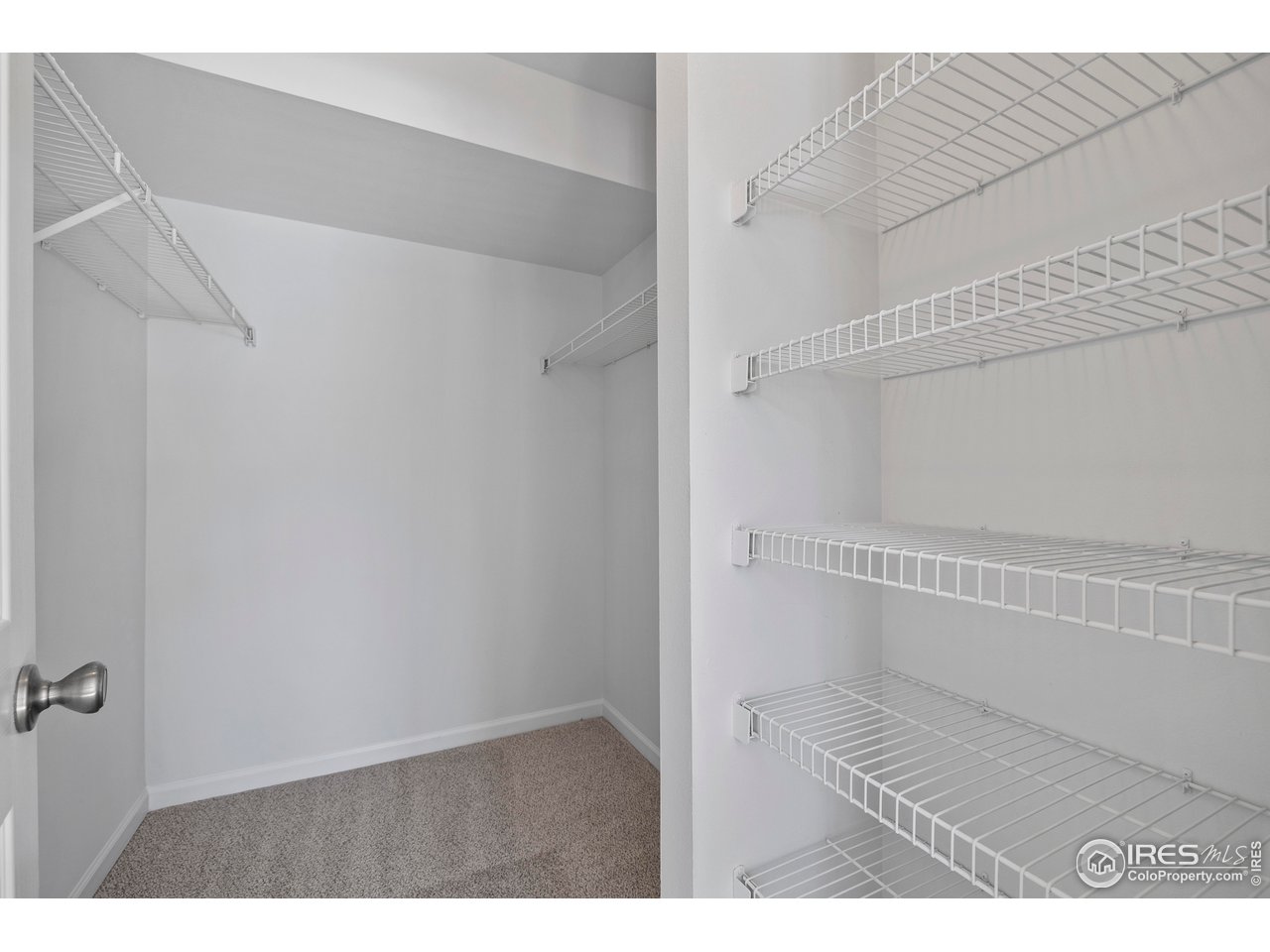 4658 White Rock Cir 2