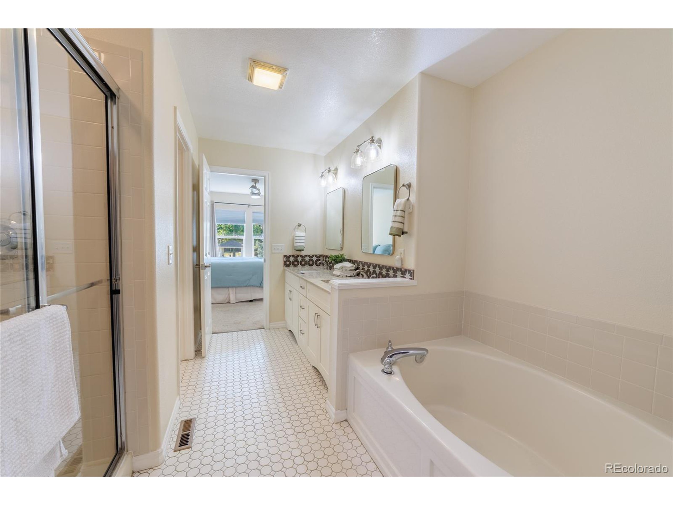 3000 E 112th Ave 102 Northglenn Unit: 102