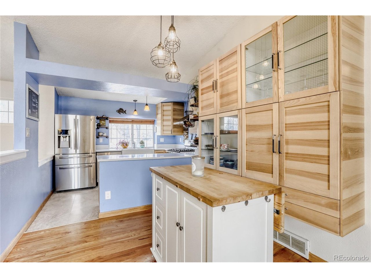 2201 22nd Ave