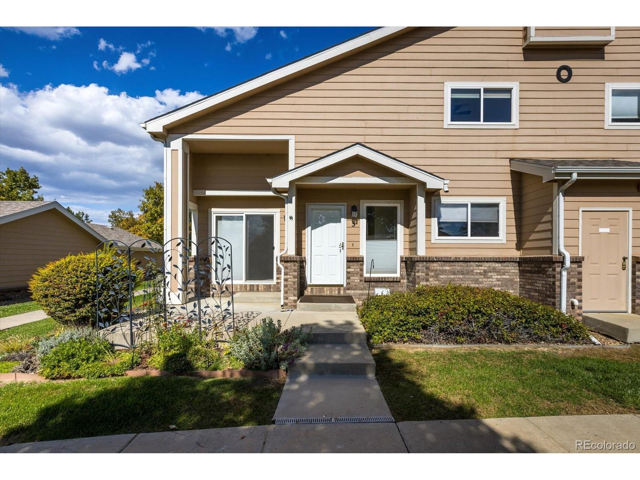 1601 Great Western Dr Unit: O3