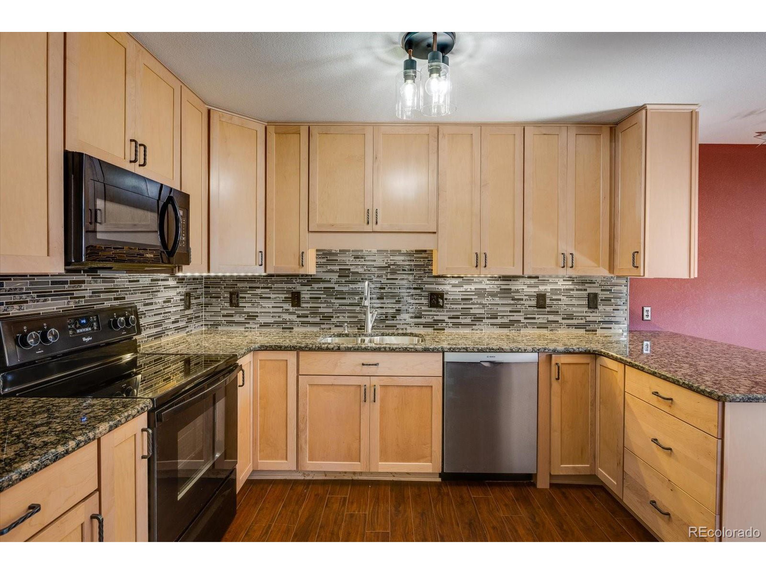 1601 Great Western Dr Unit: O3