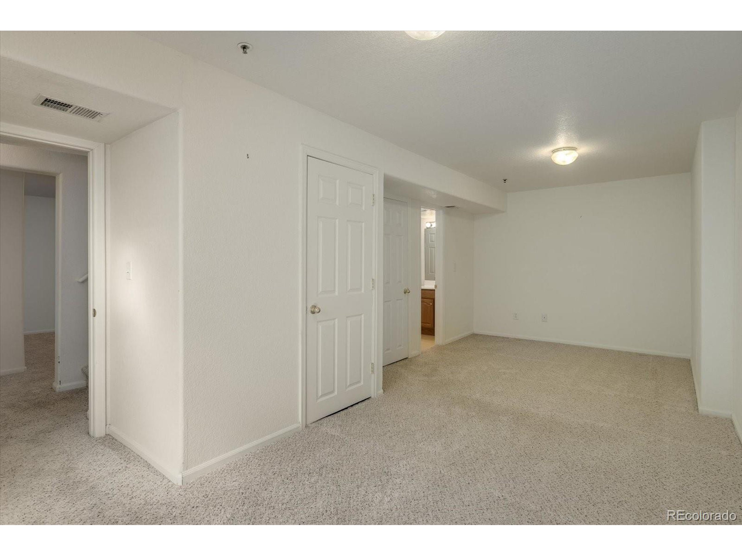 1601 Great Western Dr Unit: O3