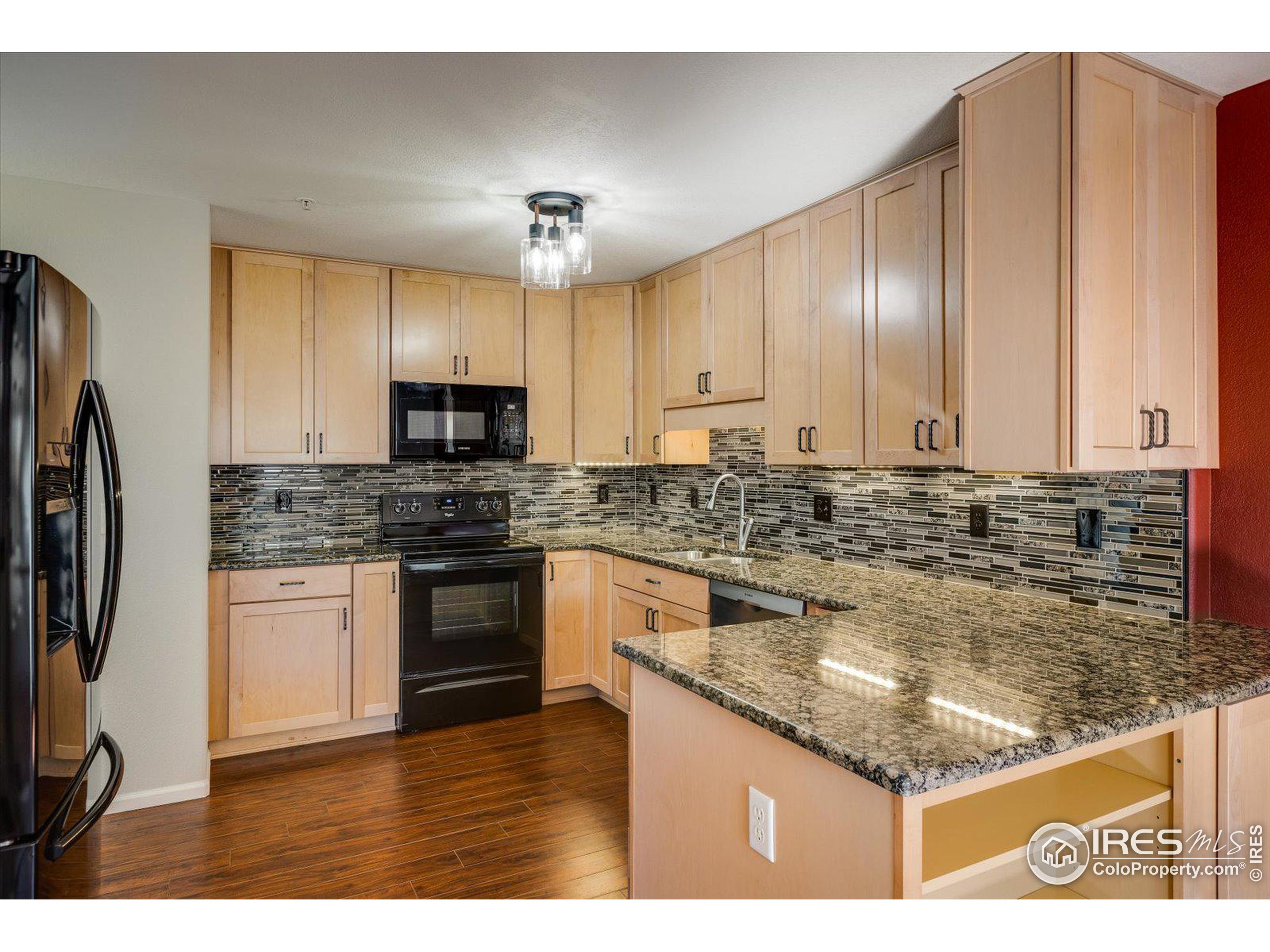 1601 Great Western Dr Unit: 3
