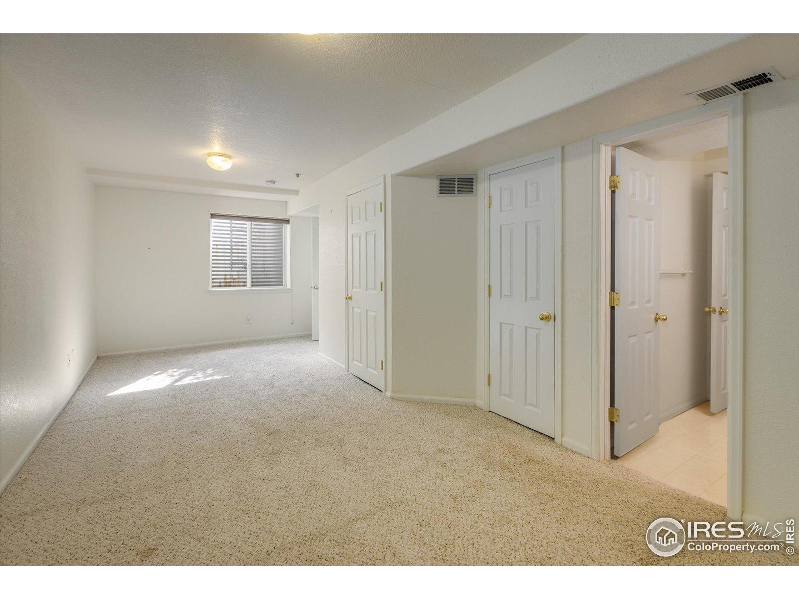 1601 Great Western Dr Unit: 3