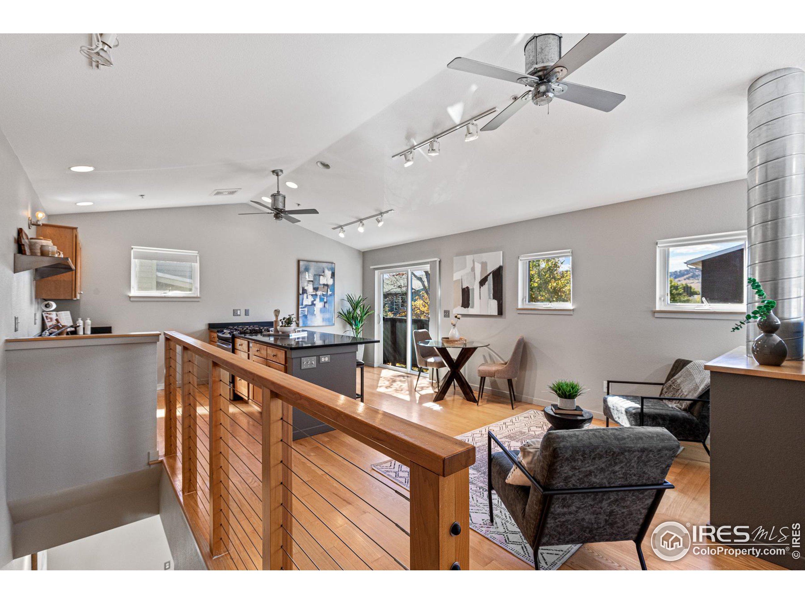 1501 Easy Rider Ln Unit: 101