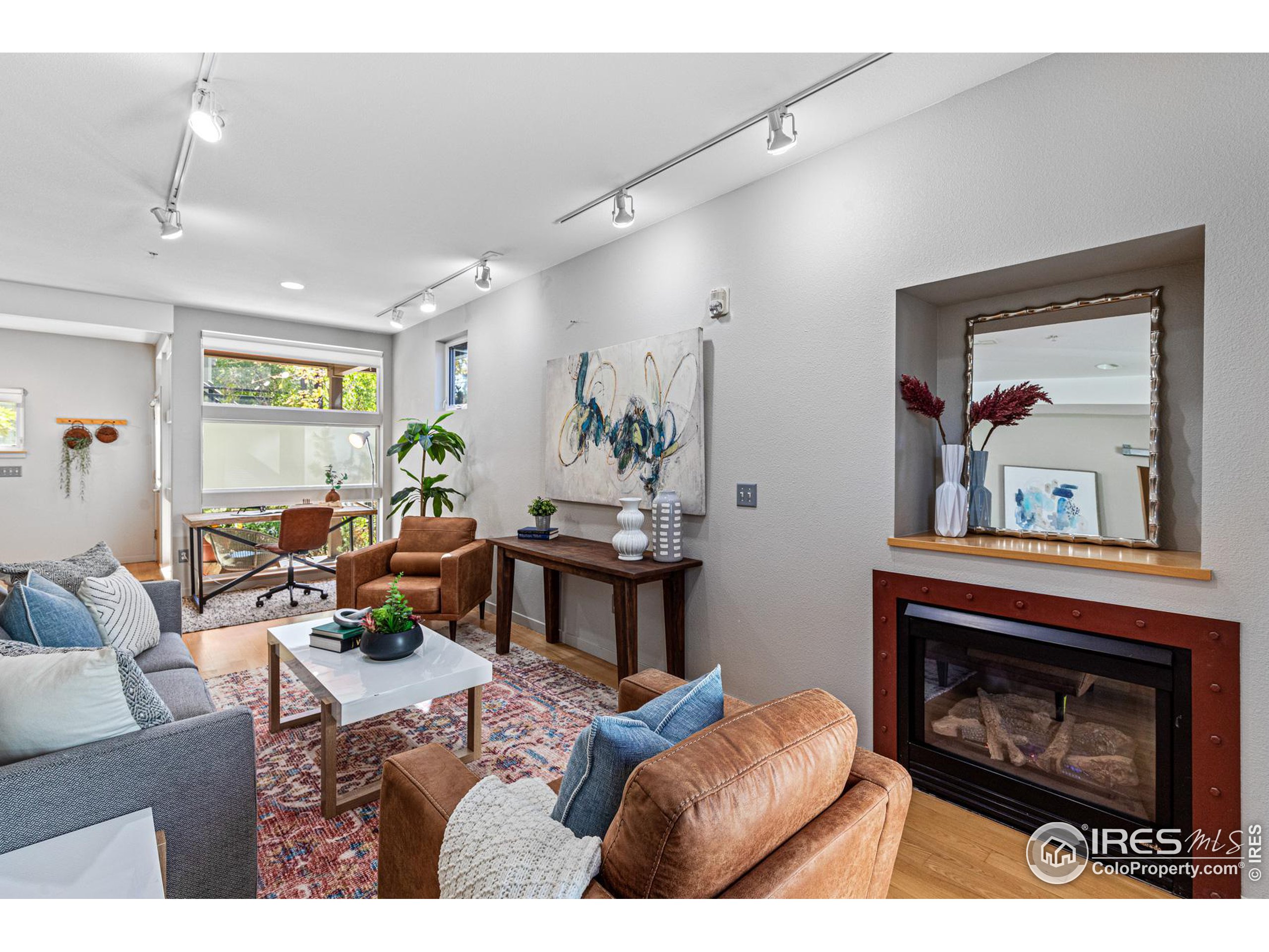 1501 Easy Rider Ln Unit: 101