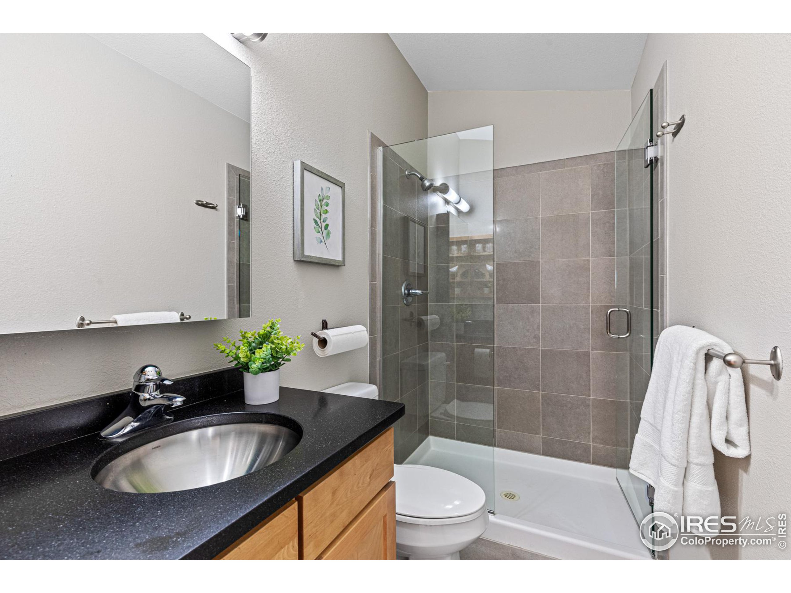 1501 Easy Rider Ln Unit: 101