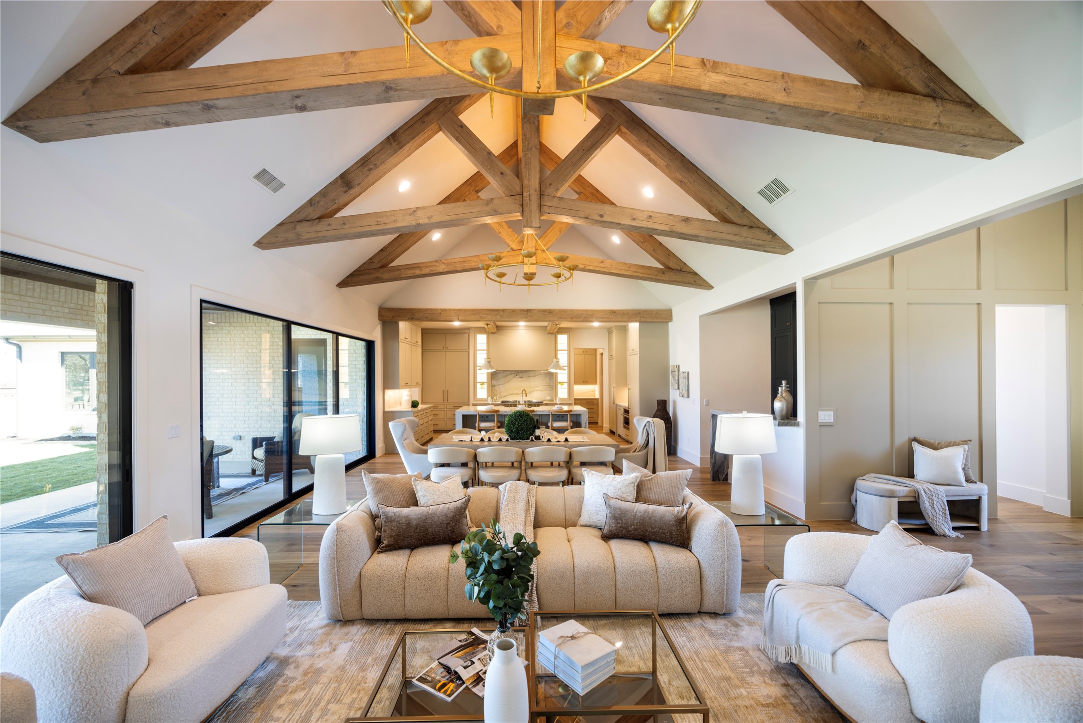2618 Pointe Court