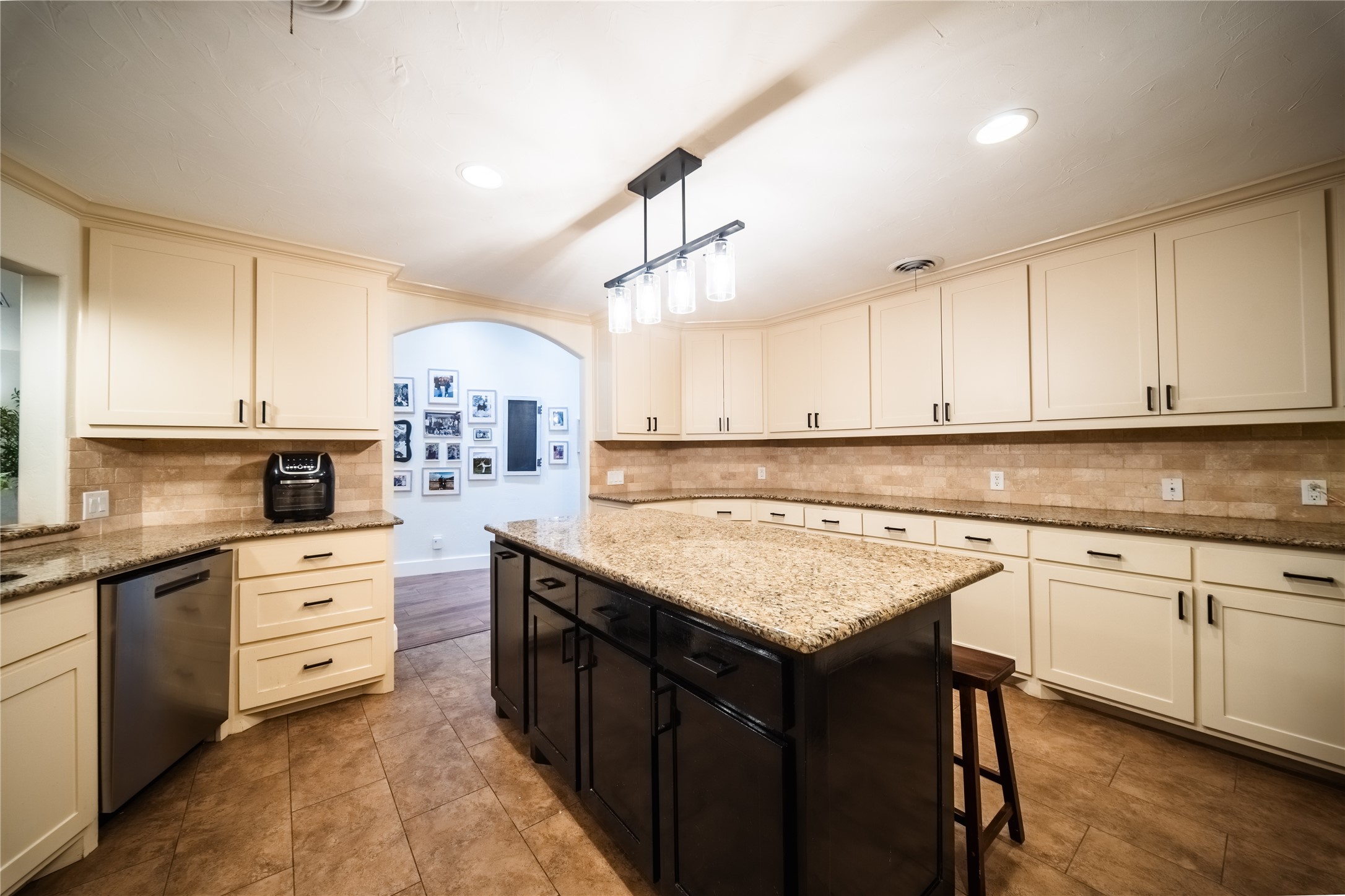 455 Love Henry Court