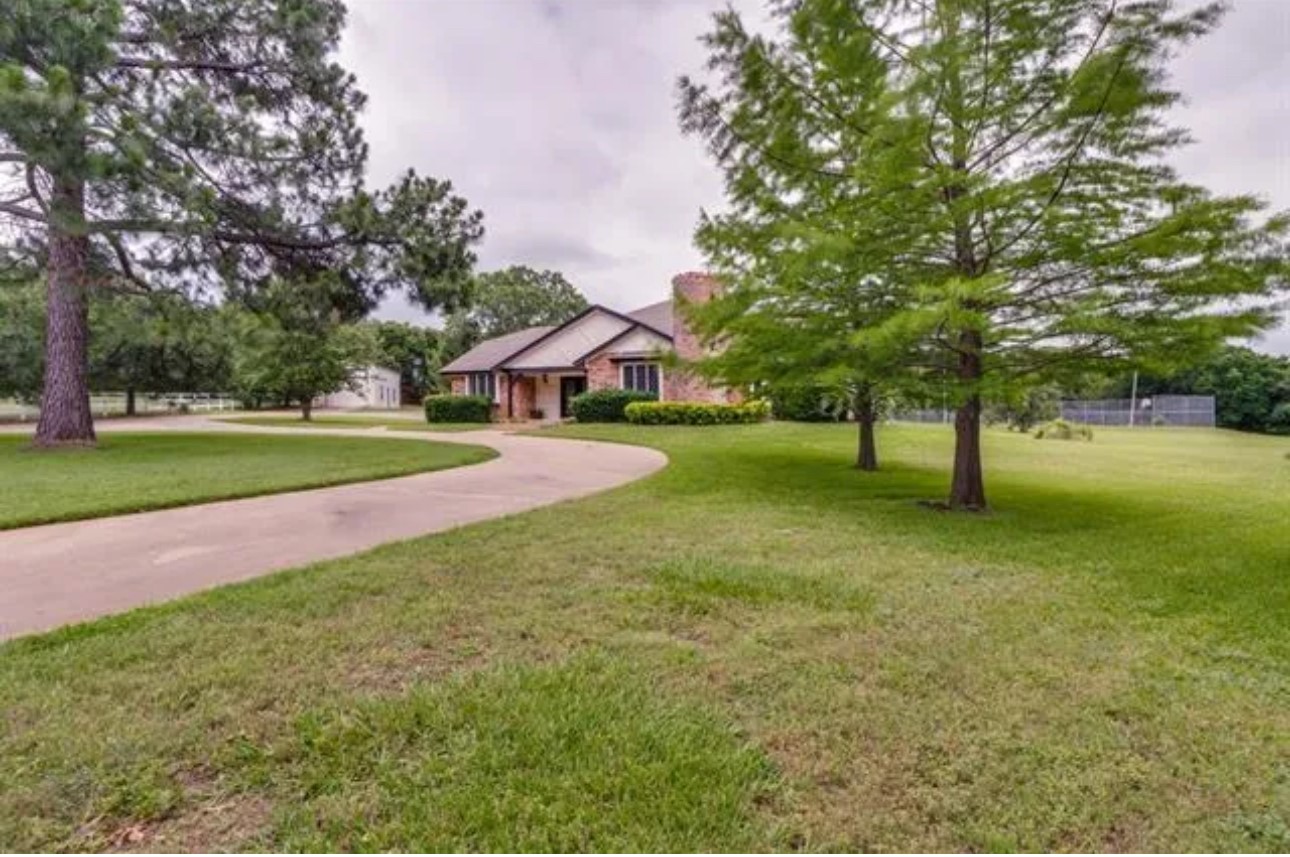 455 Love Henry Court