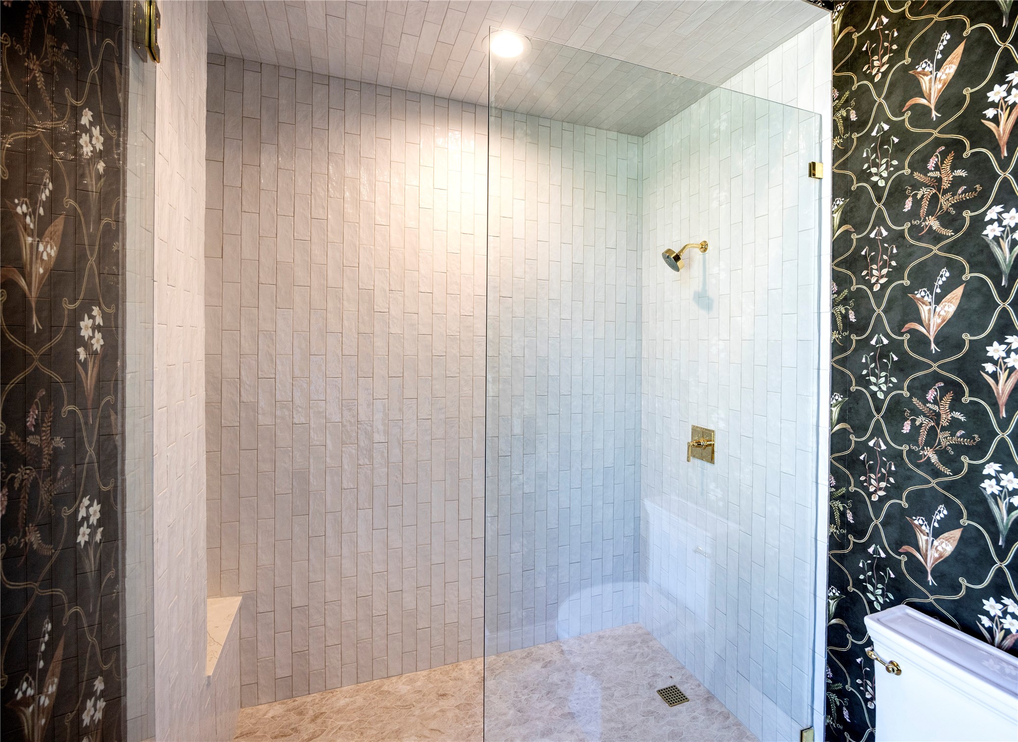 225 Murano Place