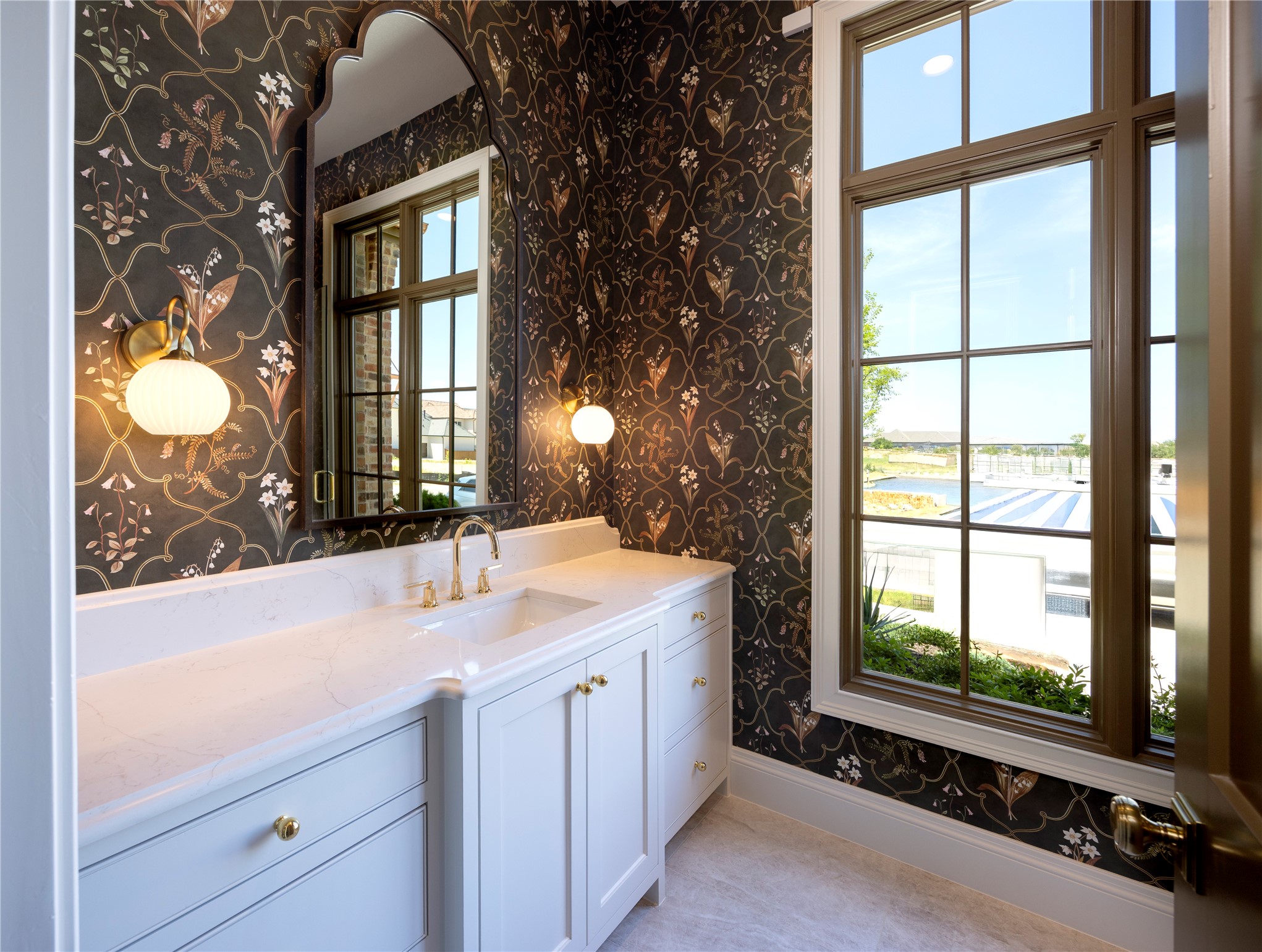 225 Murano Place