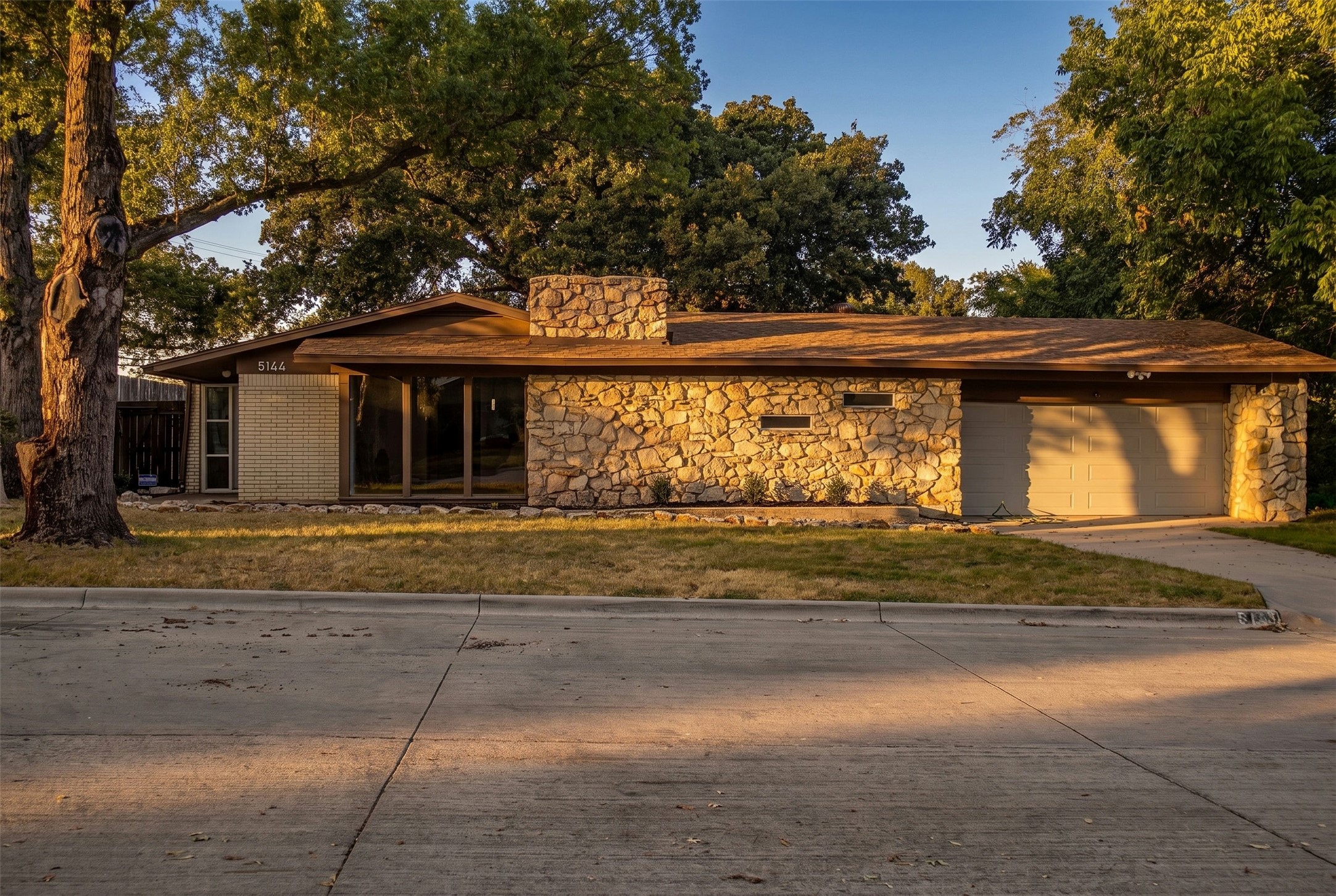 5144 Jennings Drive