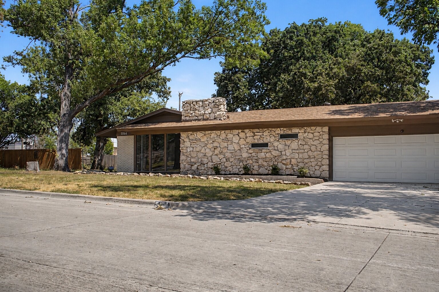 5144 Jennings Drive