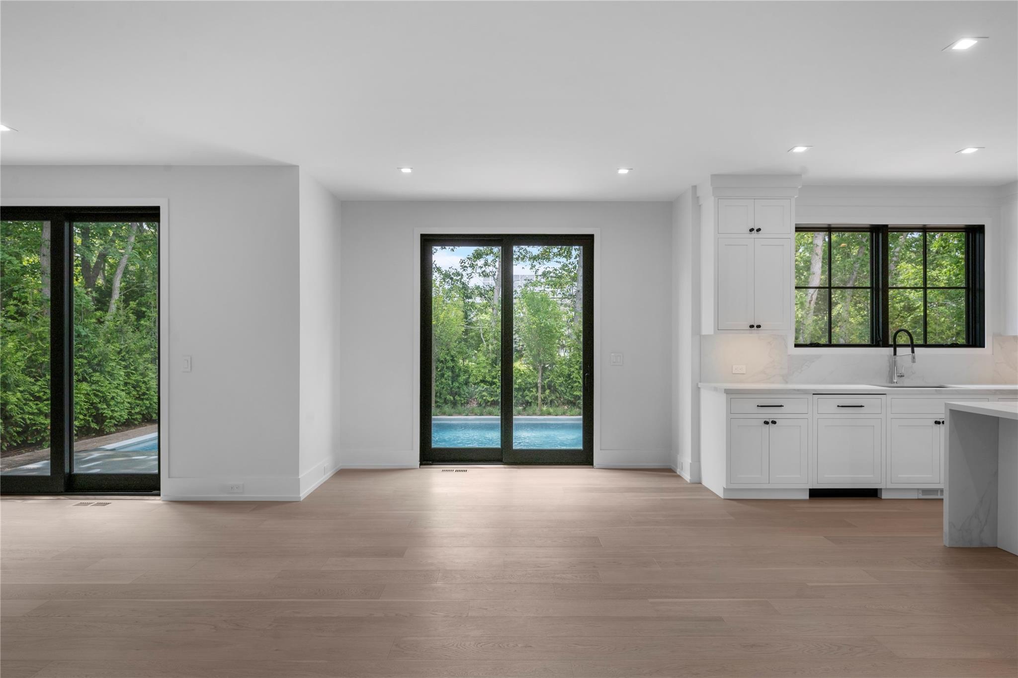 466 Montauk Highway