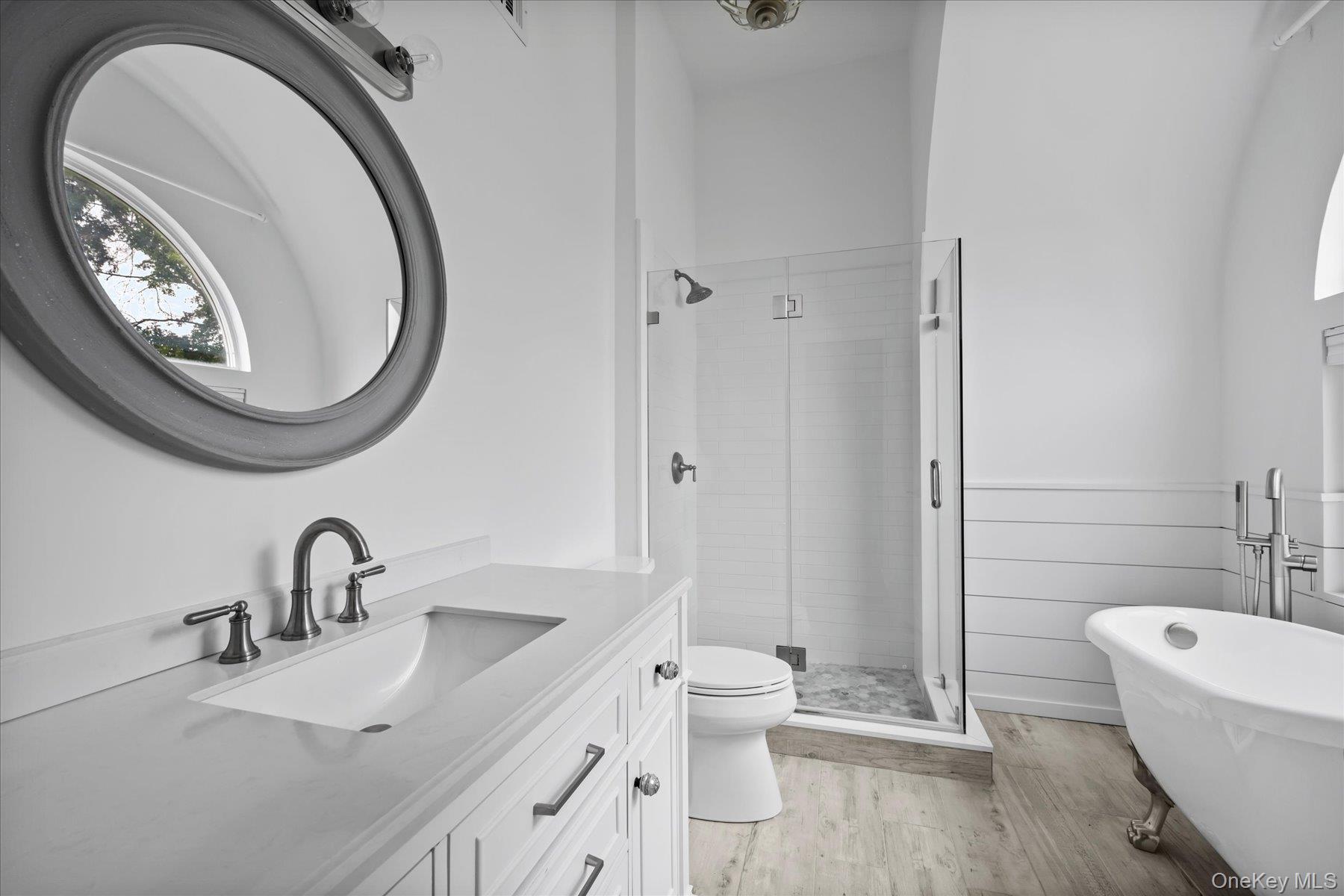 220 220 Montauk Highway Unit: 61