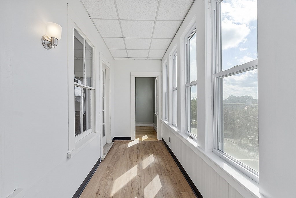 34 West Bowers Street