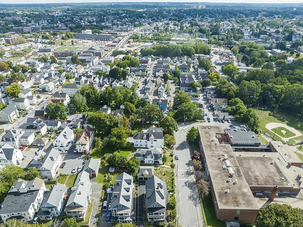 34 West Bowers Street