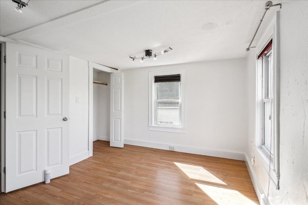 26 Neptune Street Court