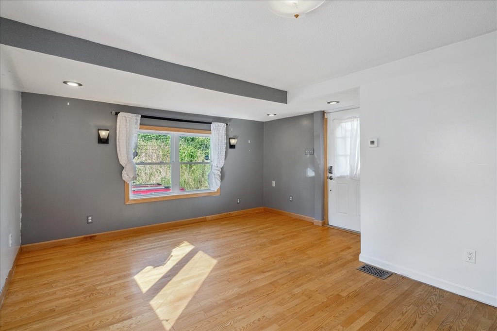 26 Neptune Street Court