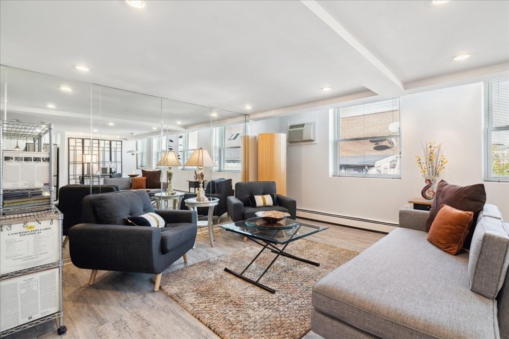 14 Locust Street # 3F