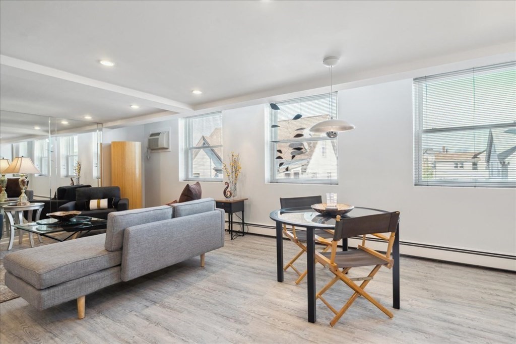 14 Locust Street # 3F