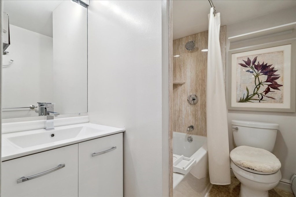 14 Locust Street # 3F